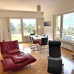 Apartman Meranea- Sonnig - Ruhig - Elegant - Ideal Zum Laenger Bleiben - Glasfaser - 85 M2