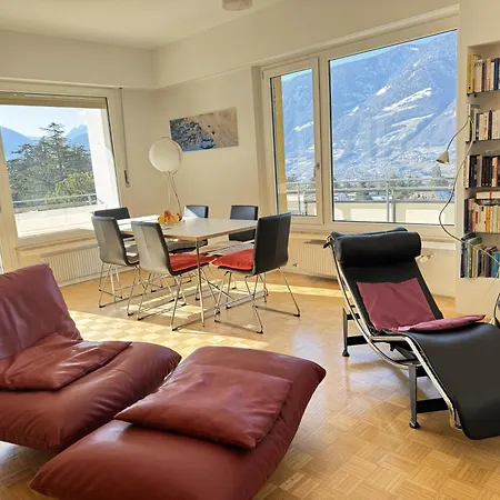 Meranea - Quiet, Sunny & Elegant In Obermais With Fiber Wifi Apartman Merano