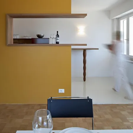 Meranea - Quiet, Sunny & Elegant In Obermais With Fiber Wifi Merano