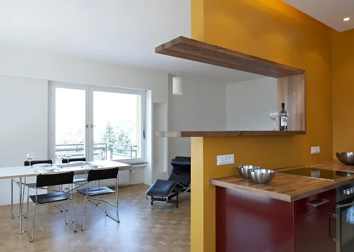 Meranea- Sonnig - Ruhig - Elegant - Ideal Zum Laenger Bleiben - Glasfaser - 85 M2 Apartment *