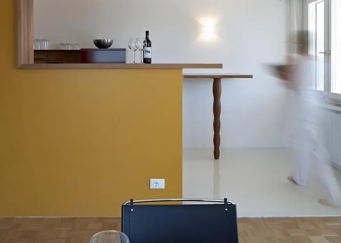 Meranea- Sonnig - Ruhig - Elegant - Ideal Zum Laenger Bleiben - Glasfaser - 85 M2 Merano