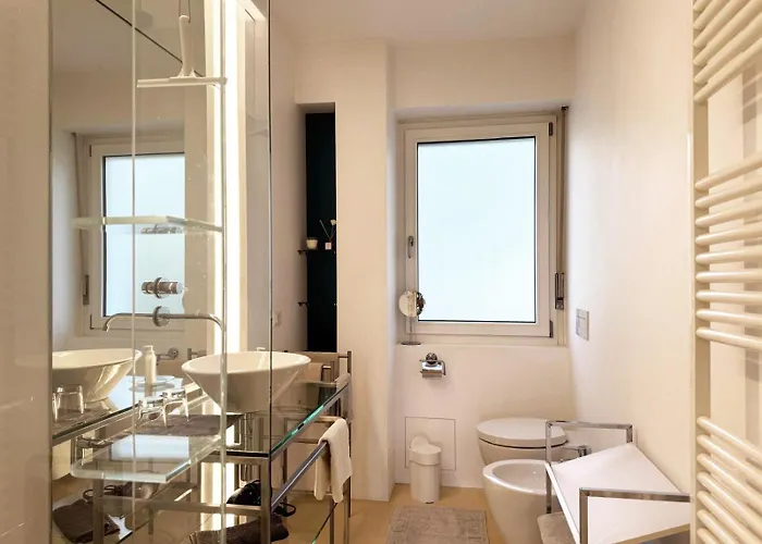 Meranea- Sonnig - Ruhig - Elegant - Ideal Zum Laenger Bleiben - Glasfaser - 85 M2 * Merano